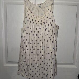 Old Navy Tank Tops